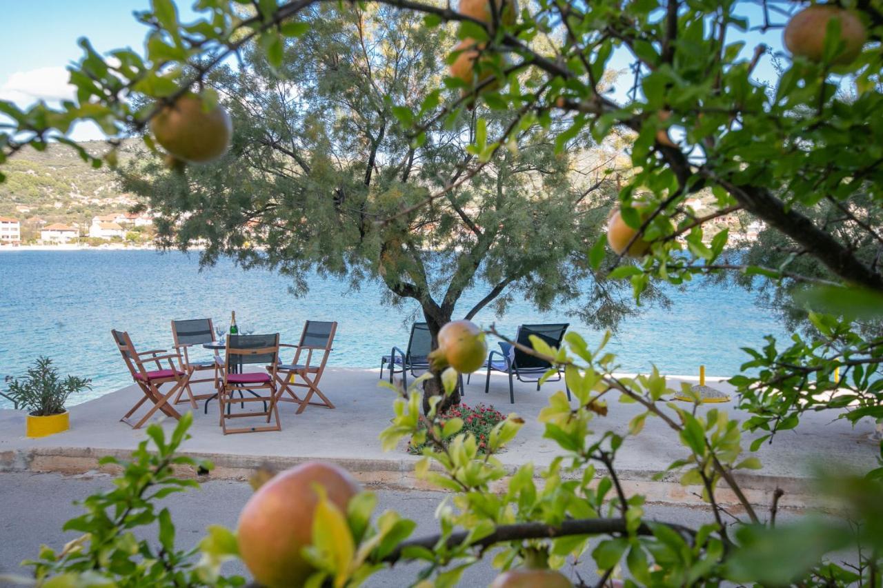 Apartments Babin Vinišće Eksteriør billede