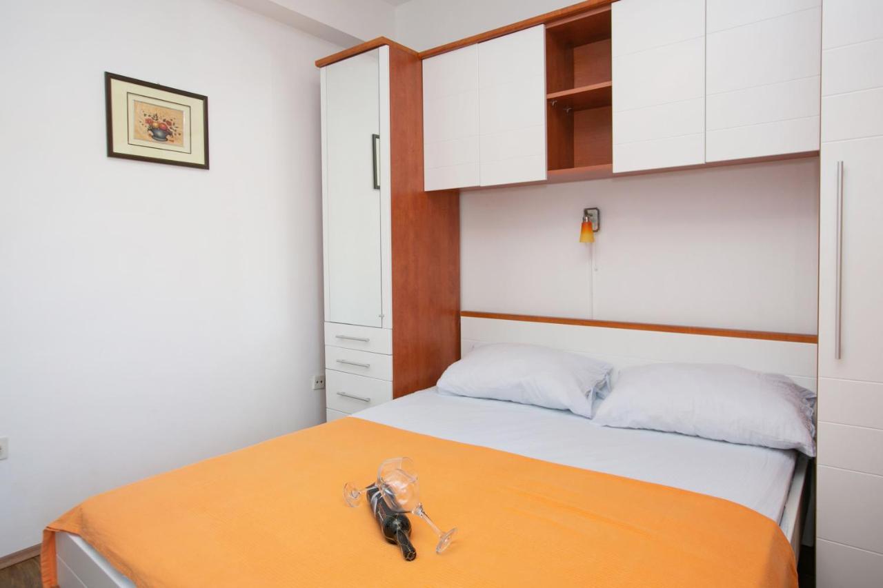 Apartments Babin Vinišće Eksteriør billede